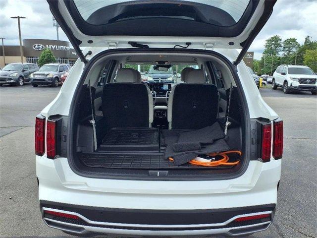 used 2022 Kia Sorento Plug-In Hybrid car, priced at $33,475