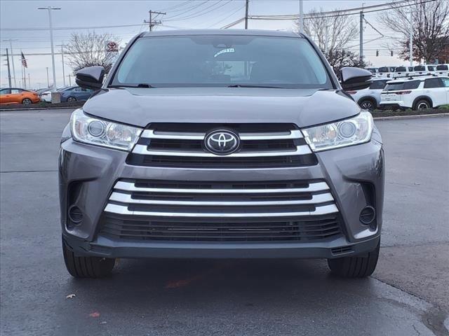 used 2018 Toyota Highlander car, priced at $21,899