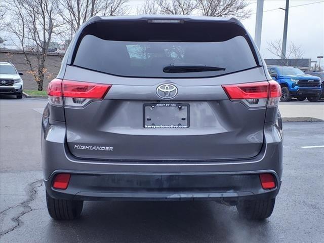 used 2018 Toyota Highlander car, priced at $21,899