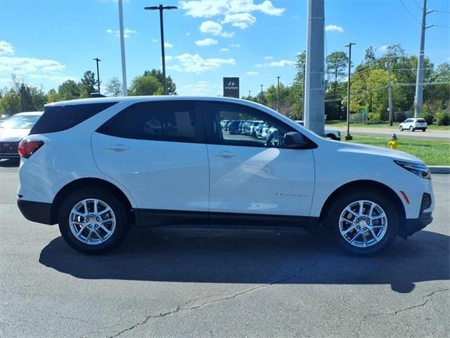 used 2022 Chevrolet Equinox car, priced at $21,475