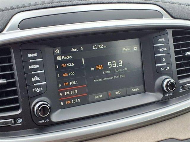 used 2020 Kia Sorento car, priced at $18,275