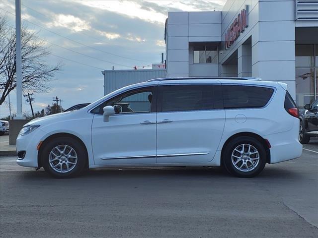 used 2020 Chrysler Pacifica car, priced at $16,375