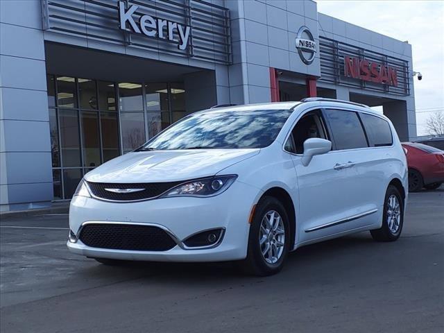 used 2020 Chrysler Pacifica car, priced at $16,375