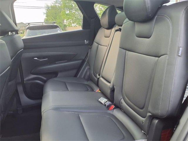 new 2025 Hyundai TUCSON Hybrid car, priced at $37,215