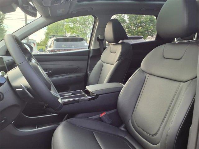 new 2025 Hyundai TUCSON Hybrid car, priced at $37,215
