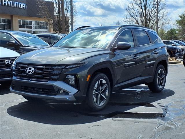 new 2025 Hyundai TUCSON Hybrid car, priced at $37,065