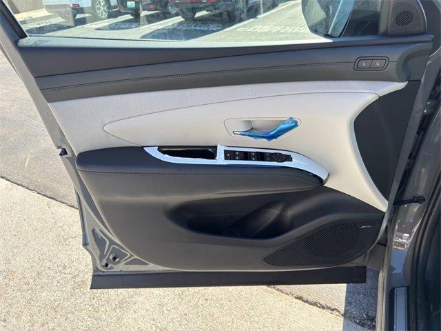new 2025 Hyundai Tucson car, priced at $39,117