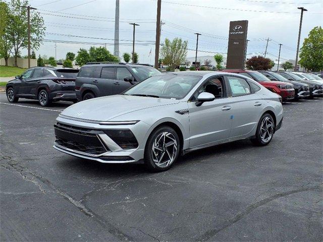 new 2025 Hyundai Sonata car, priced at $30,972