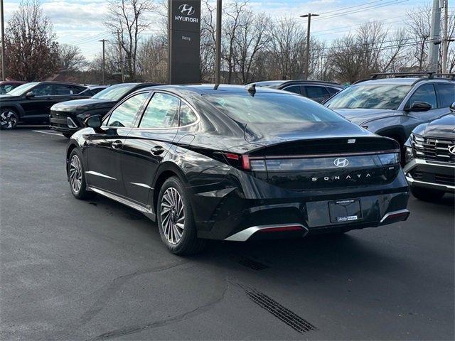 new 2025 Hyundai Sonata Hybrid car, priced at $36,964