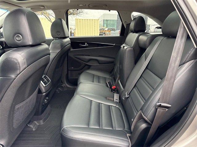 used 2019 Kia Sorento car, priced at $19,225