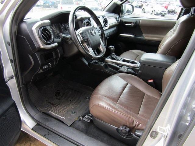 used 2016 Toyota Tacoma car, priced at $28,918