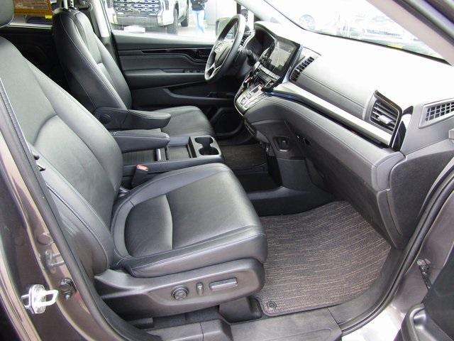 used 2023 Honda Odyssey car, priced at $42,918