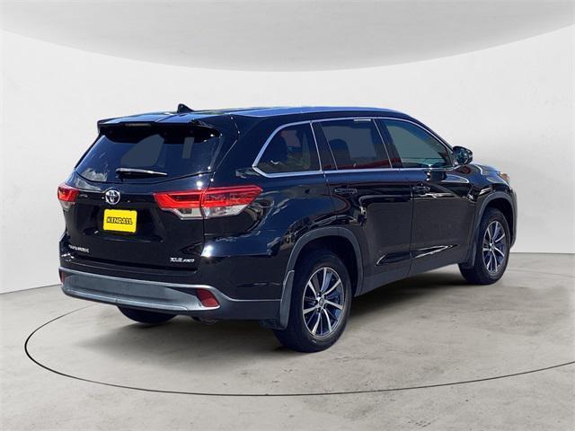 used 2019 Toyota Highlander car, priced at $32,938