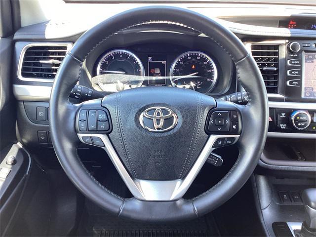 used 2019 Toyota Highlander car, priced at $32,938