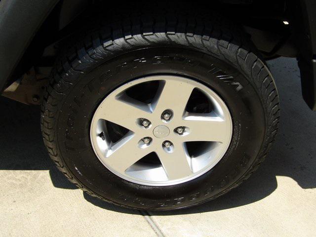 used 2014 Jeep Wrangler Unlimited car, priced at $15,901