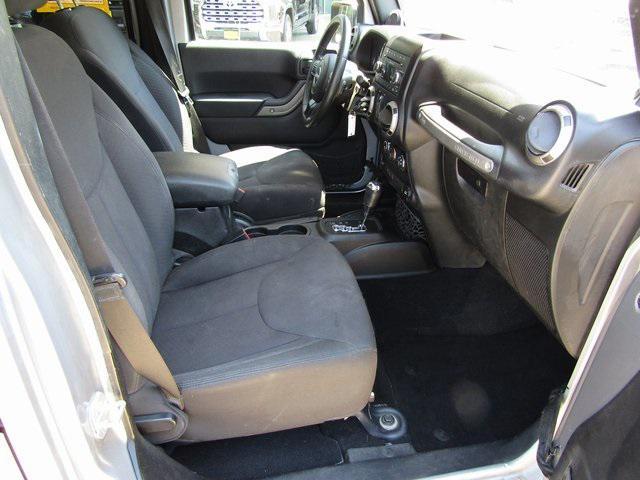 used 2014 Jeep Wrangler Unlimited car, priced at $15,901