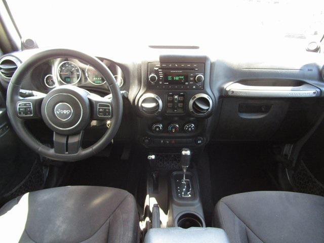 used 2014 Jeep Wrangler Unlimited car, priced at $15,901