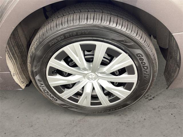 used 2024 Toyota Camry Hybrid car, priced at $28,940