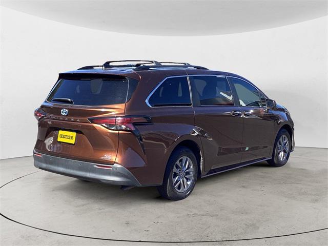 used 2022 Toyota Sienna car, priced at $40,955