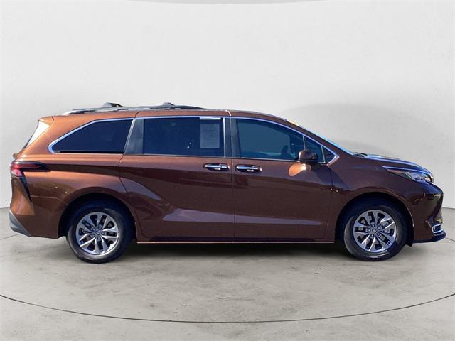 used 2022 Toyota Sienna car, priced at $40,955