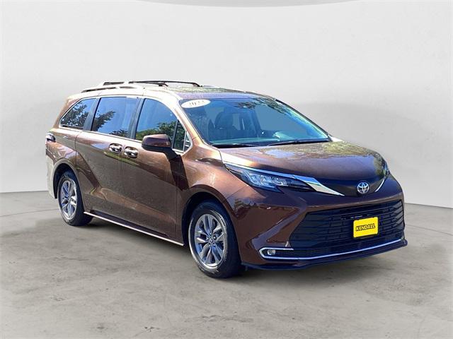used 2022 Toyota Sienna car, priced at $40,955
