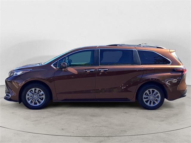 used 2022 Toyota Sienna car, priced at $40,955