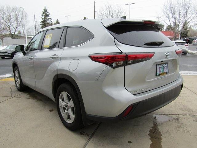 used 2023 Toyota Highlander car, priced at $35,912