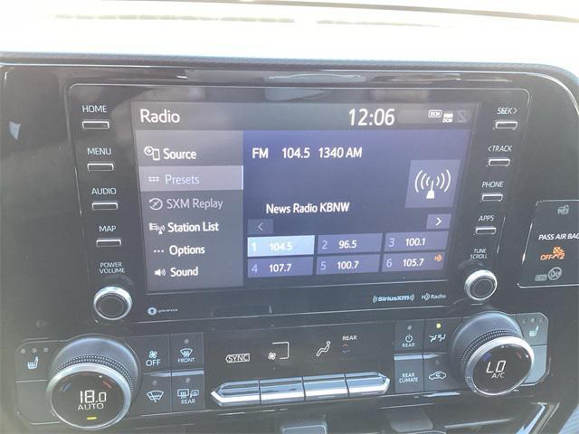 used 2021 Toyota Highlander car, priced at $34,987