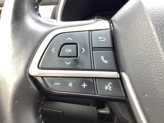 used 2022 Toyota Highlander Hybrid car, priced at $38,992