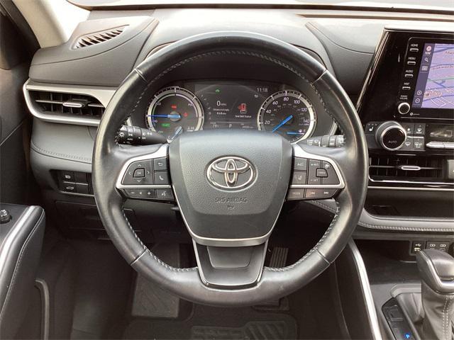 used 2022 Toyota Highlander Hybrid car, priced at $38,992