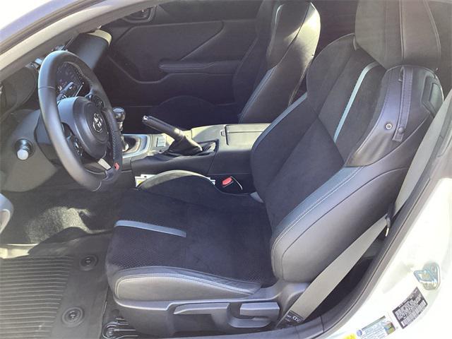 used 2024 Toyota GR86 car, priced at $30,954