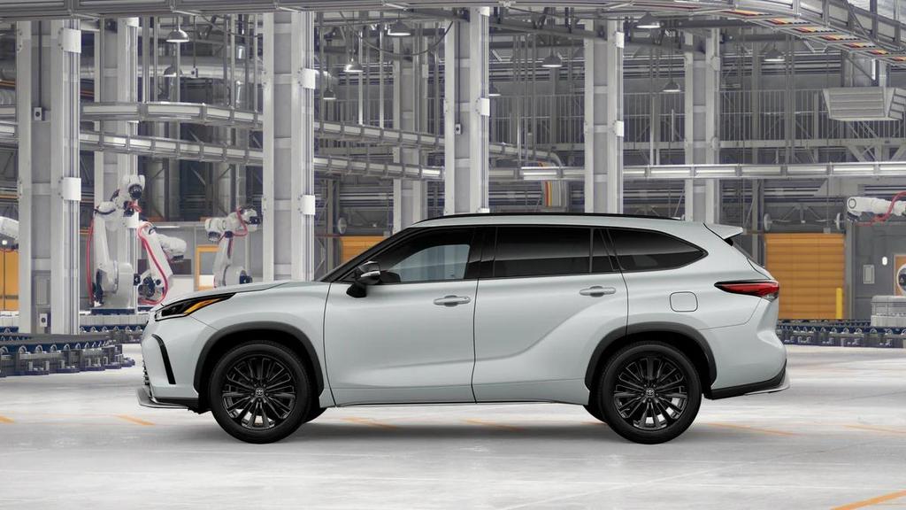 new 2026 Toyota Highlander car, priced at $51,513