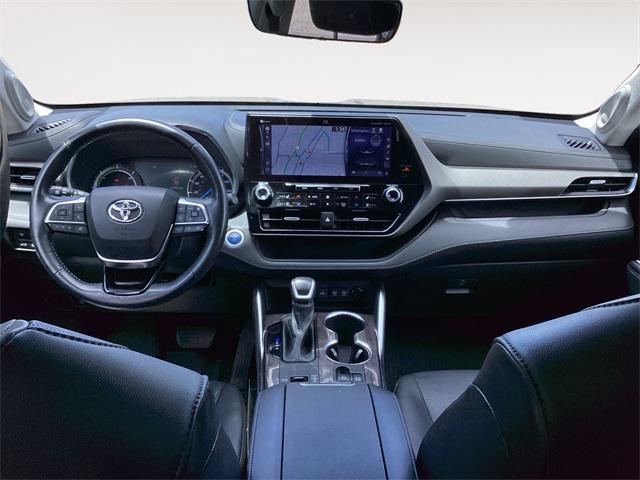 used 2021 Toyota Highlander Hybrid car, priced at $41,949