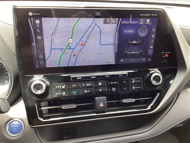 used 2021 Toyota Highlander Hybrid car, priced at $41,949