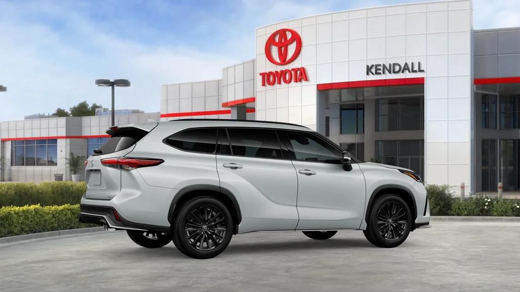 new 2026 Toyota Highlander car, priced at $51,513