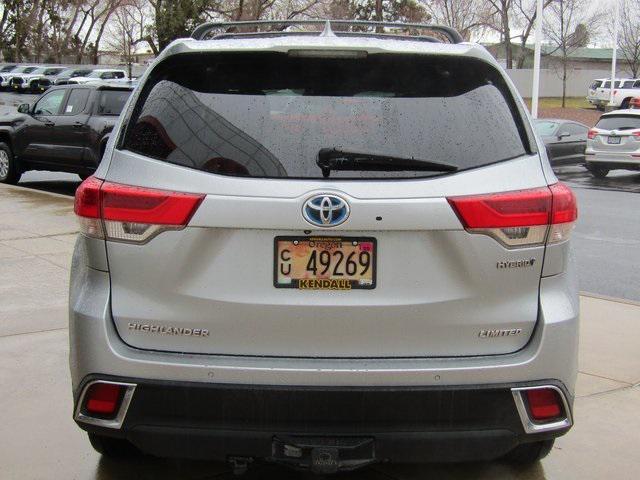 used 2017 Toyota Highlander Hybrid car, priced at $25,930