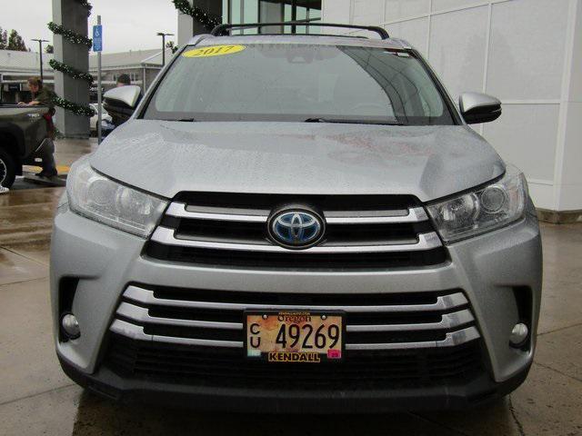 used 2017 Toyota Highlander Hybrid car, priced at $25,930