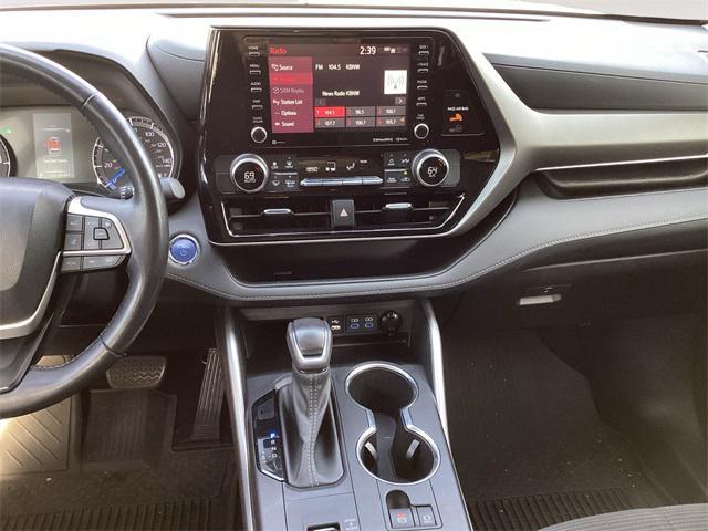 used 2022 Toyota Highlander Hybrid car, priced at $31,460