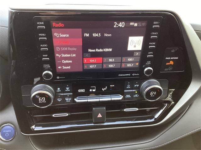 used 2022 Toyota Highlander Hybrid car, priced at $31,460