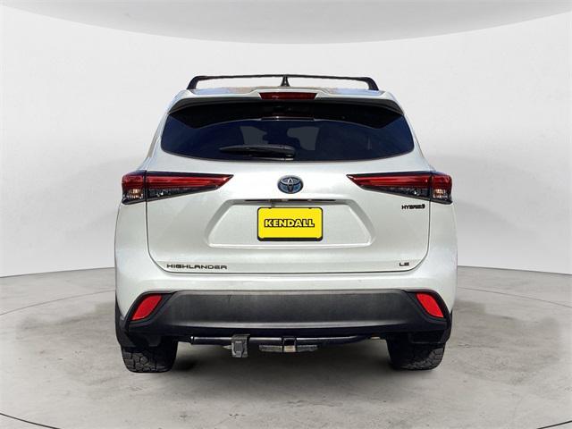 used 2022 Toyota Highlander Hybrid car, priced at $31,460