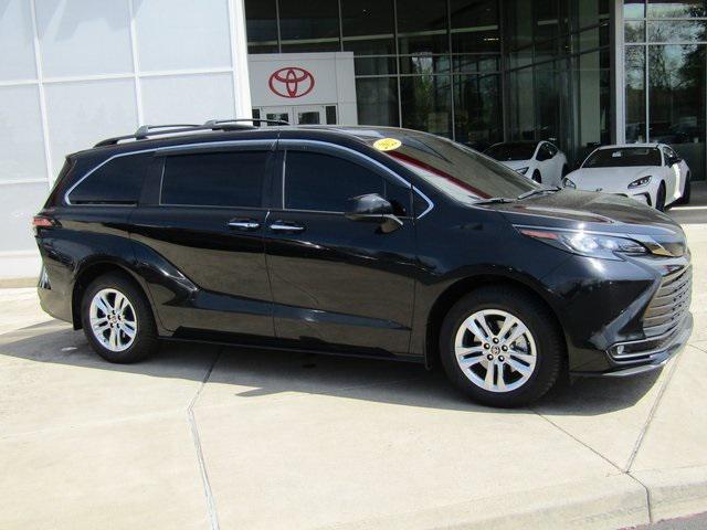 used 2022 Toyota Sienna car, priced at $54,901