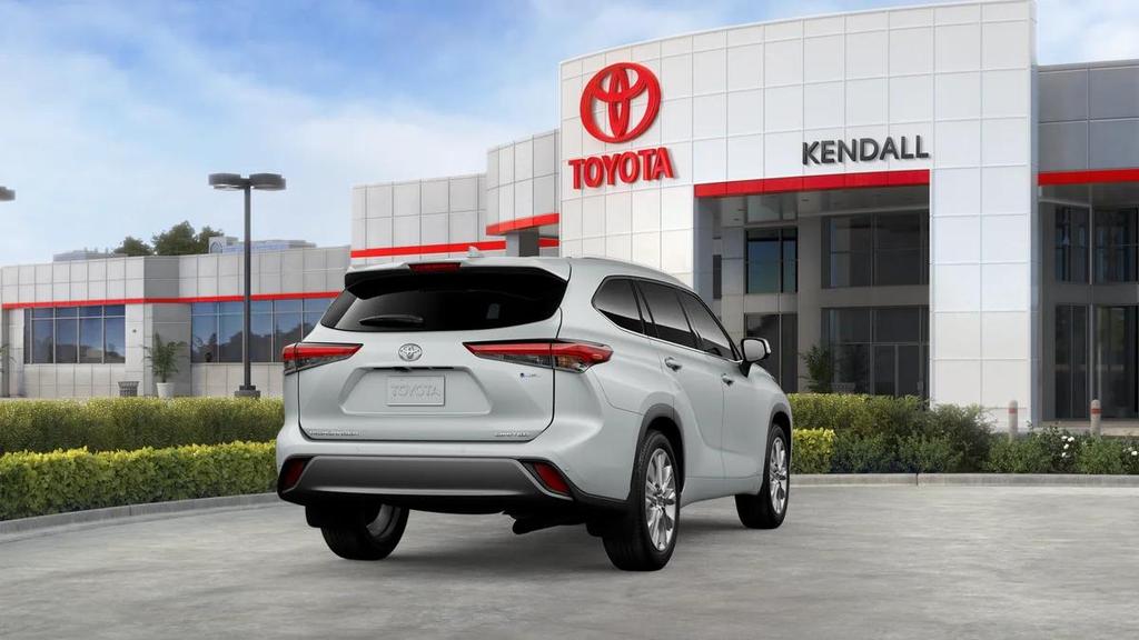 new 2026 Toyota Highlander Hybrid car, priced at $55,113