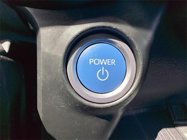 used 2022 Toyota Sienna car, priced at $51,901