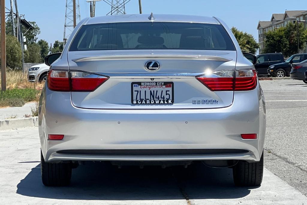 used 2015 Lexus ES 300h car, priced at $19,655