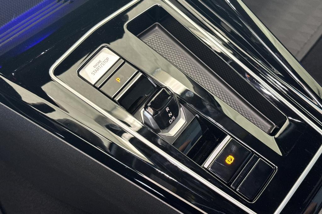 new 2025 Volkswagen Golf R car, priced at $54,419