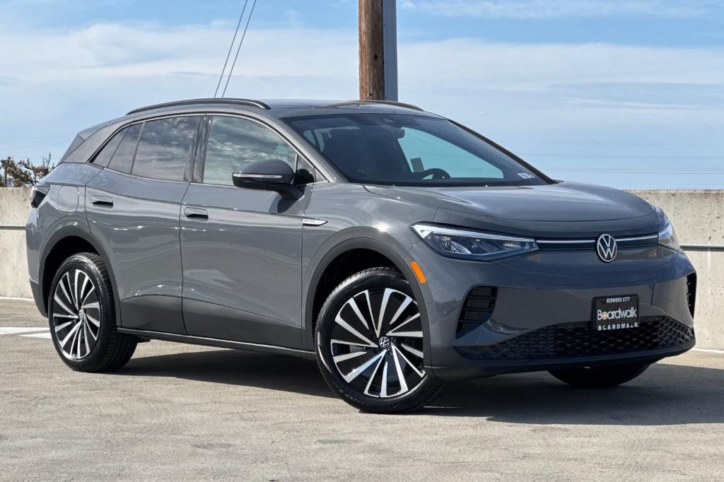 new 2025 Volkswagen ID.4 car, priced at $46,076