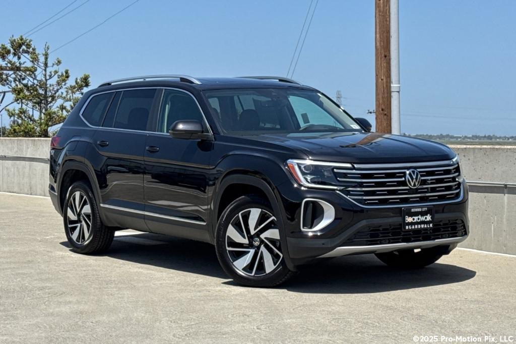 new 2025 Volkswagen Atlas car, priced at $47,739