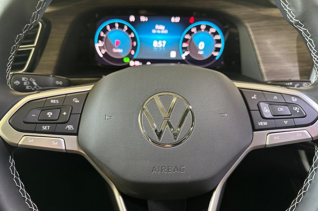 new 2025 Volkswagen Atlas car, priced at $47,739