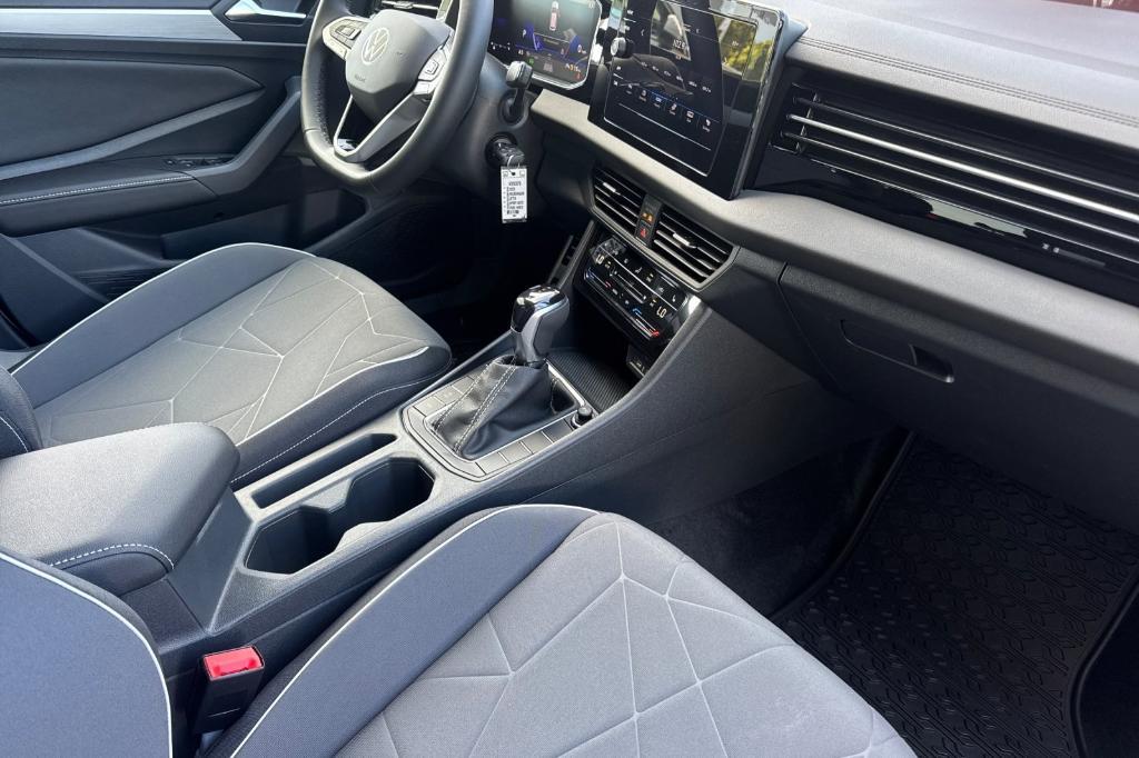 new 2025 Volkswagen Jetta car, priced at $25,511