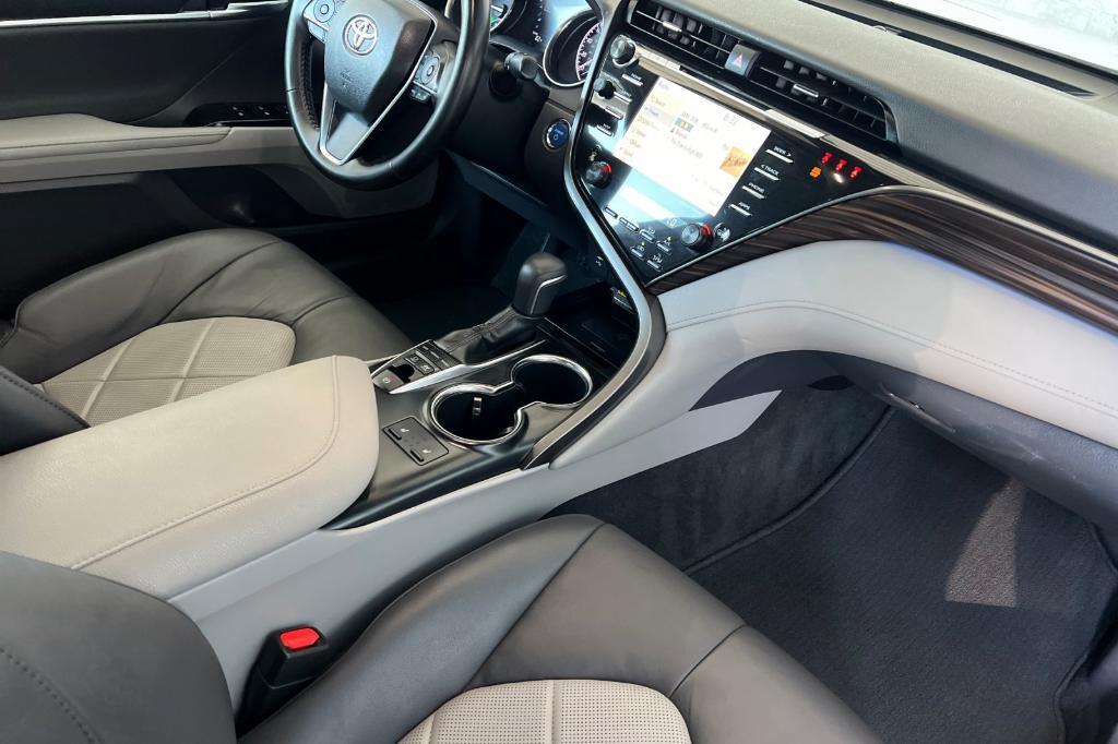 used 2019 Toyota Camry Hybrid car, priced at $22,000